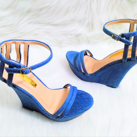 (NEW)! Cute! Blue Denim Wedge Heel! :-) - Picture 9 of 12